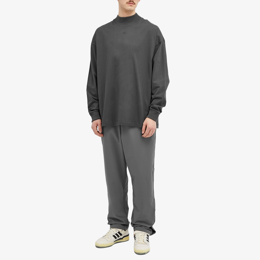 Adidas Originals Men's Adicolor Basketball Pant Charcoal